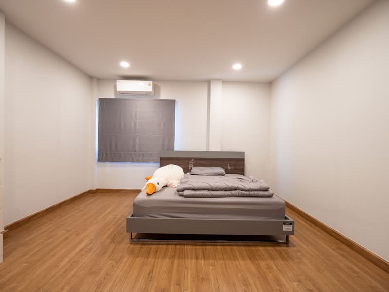 Centro Rama 5-Nakhon In, Nonthaburi, Soi Bang Khu Wiang 3, Bang Khu Wiang, Bang Kruai, Nonthaburi, 4 Bedrooms, 280 sqm, Single Detached House For Sale, by TITISAK Jane, 500199371 - DDproperty.com