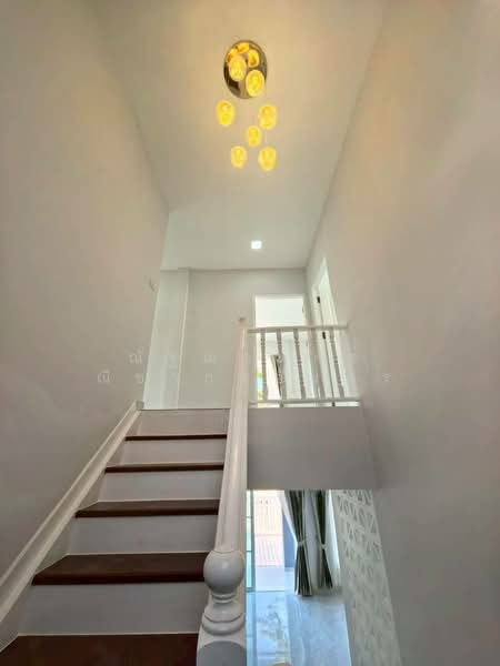 K.C. Park Ville 3, Bangkok, Sam Wa Tawan Tok, Khlong Sam Wa, Bangkok, 4 Bedrooms, 200 sqm, Single Detached House For Sale, by ณัฐฌาพัชร์ ณิชากรอัมพร, 500199372 - DDproperty.com