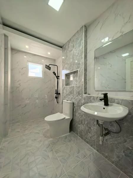 K.C. Park Ville 3, Bangkok, Sam Wa Tawan Tok, Khlong Sam Wa, Bangkok, 4 Bedrooms, 200 sqm, Single Detached House For Sale, by ณัฐฌาพัชร์ ณิชากรอัมพร, 500199372 - DDproperty.com