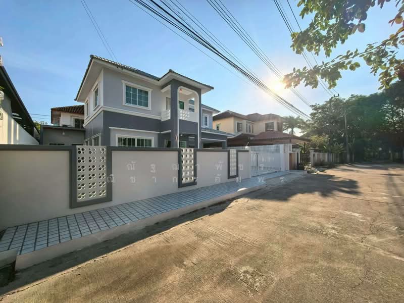 K.C. Park Ville 3, Bangkok, Sam Wa Tawan Tok, Khlong Sam Wa, Bangkok, 4 Bedrooms, 200 sqm, Single Detached House For Sale, by ณัฐฌาพัชร์ ณิชากรอัมพร, 500199372 - DDproperty.com