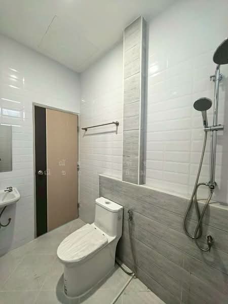 หมู่บ้านแสงอรุณ รามอินทรา 68, กรุงเทพ, รามอินทรา, คันนายาว, คันนายาว, กรุงเทพ, 160 ตร.ม., บ้านเดี่ยว ขาย, โดย ณัฐฌาพัชร์ ณิชากรอัมพร, 500199373 - DDproperty.com