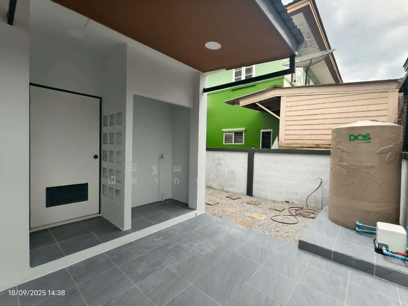 Flora Ville Park City Suwinthawong, Bangkok, Suwinthawong Road, Lam Phak Chi, Nong Chok, Bangkok, 4 Bedrooms, 200 sqm, Single Detached House For Sale, by ณัฐฌาพัชร์ ณิชากรอัมพร, 500199374 - DDproperty.com