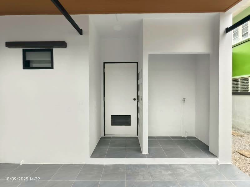 Flora Ville Park City Suwinthawong, Bangkok, Suwinthawong Road, Lam Phak Chi, Nong Chok, Bangkok, 4 Bedrooms, 200 sqm, Single Detached House For Sale, by ณัฐฌาพัชร์ ณิชากรอัมพร, 500199374 - DDproperty.com