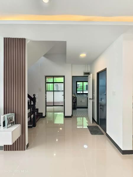 Flora Ville Park City Suwinthawong : ฟลอร่าวิลล์ พาร์ค ซิตี้ สุวินทวงศ์, กรุงเทพ, ถนนสุวินทวงศ์, ลำผักชี, หนองจอก, กรุงเทพ, 200 ตร.ม., บ้านเดี่ยว ขาย, โดย ณัฐฌาพัชร์ ณิชากรอัมพร, 500199374 - DDproperty.com