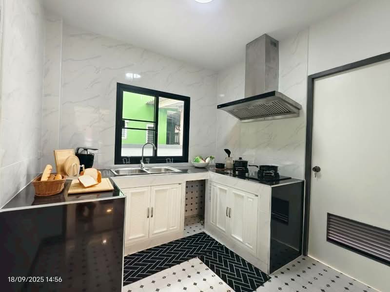 Flora Ville Park City Suwinthawong : ฟลอร่าวิลล์ พาร์ค ซิตี้ สุวินทวงศ์, กรุงเทพ, ถนนสุวินทวงศ์, ลำผักชี, หนองจอก, กรุงเทพ, 200 ตร.ม., บ้านเดี่ยว ขาย, โดย ณัฐฌาพัชร์ ณิชากรอัมพร, 500199374 - DDproperty.com