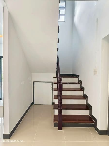 Flora Ville Park City Suwinthawong, Bangkok, Suwinthawong Road, Lam Phak Chi, Nong Chok, Bangkok, 4 Bedrooms, 200 sqm, Single Detached House For Sale, by ณัฐฌาพัชร์ ณิชากรอัมพร, 500199374 - DDproperty.com