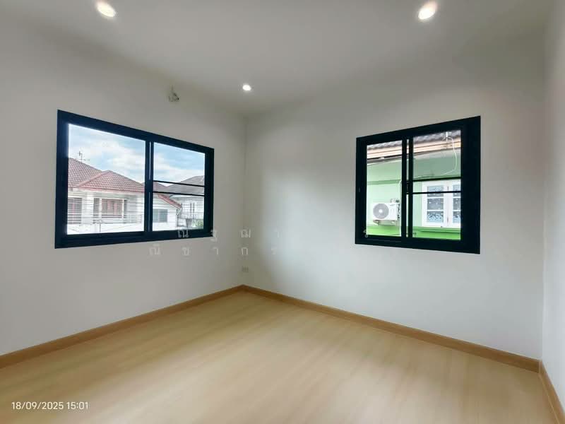 Flora Ville Park City Suwinthawong, Bangkok, Suwinthawong Road, Lam Phak Chi, Nong Chok, Bangkok, 4 Bedrooms, 200 sqm, Single Detached House For Sale, by ณัฐฌาพัชร์ ณิชากรอัมพร, 500199374 - DDproperty.com