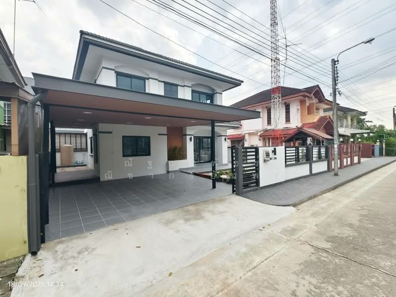 Flora Ville Park City Suwinthawong, Bangkok, Suwinthawong Road, Lam Phak Chi, Nong Chok, Bangkok, 4 Bedrooms, 200 sqm, Single Detached House For Sale, by ณัฐฌาพัชร์ ณิชากรอัมพร, 500199374 - DDproperty.com
