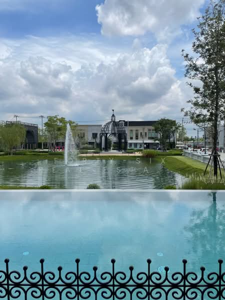 Siri Place Mega Bangna : สิริ เพลส เมกา บางนา, สมุทรปราการ, 999 ถนนบัวนครินทร์, บางแก้ว, บางพลี, สมุทรปราการ, 100 ตร.ม., ทาวน์เฮ้าส์ ให้เช่า, โดย Forty-Six Real Estate Group, 500199386 - DDproperty.com