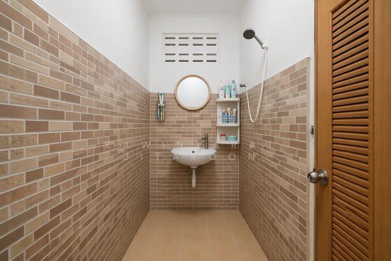 Two-story townhome, 113.2 sq.m. - Intamara 3, Bangkok, Samsen Nai, Phaya Thai, Bangkok, 4 Bedrooms, 180 sqm, Townhouse For Sale, by Poonnakit Boonsiri, 500199404 - DDproperty.com