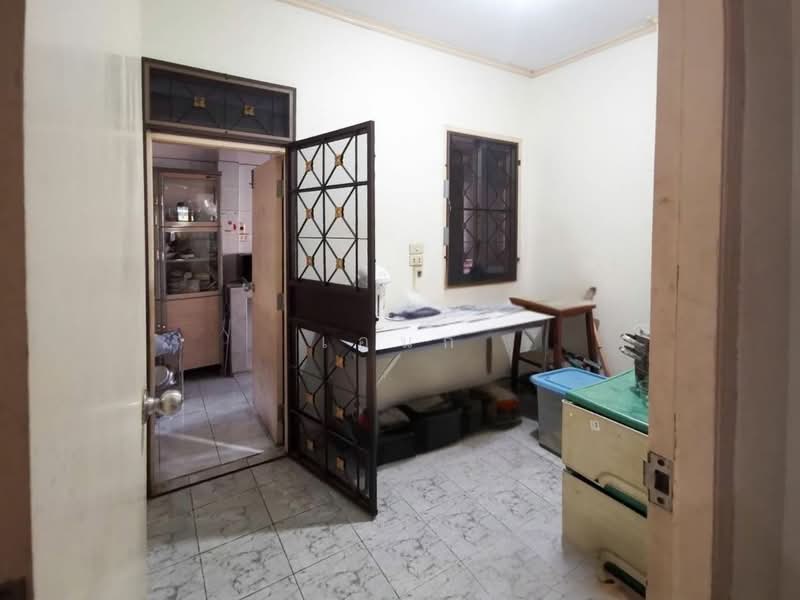 Chaiyapruek Bangbuathong, Nonthaburi, Soi Chaiyapruek Village, Bang Bua Thong, Bang Bua Thong, Nonthaburi, 5 Bedrooms, 285 sqm, Single Detached House For Sale, by เอนก, 500199427 - DDproperty.com