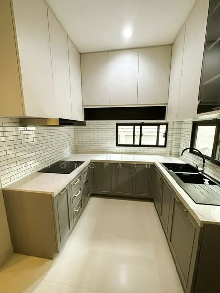 Bangkok Boulevard Sathorn-Pinklao 2 : บางกอก บูเลอวาร์ด สาทร-ปิ่นเกล้า 2, นนทบุรี, ถนน บางกรวย-จงถนอม, มหาสวัสดิ์, บางกรวย, นนทบุรี, 248 ตร.ม., บ้านเดี่ยว ขาย, โดย Sumit Thongpahusatcha, 500199433 - DDproperty.com