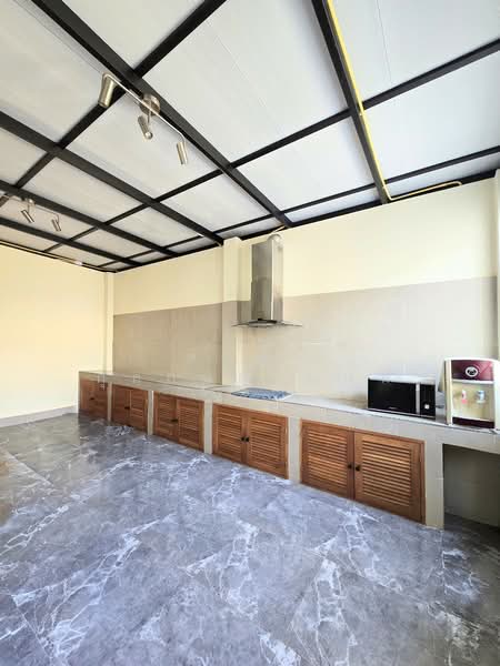 Chaiyapruek Bangwaek, Bangkok, Bang Waek Road, Bang Phai, Bang Khae, Bangkok, 4 Bedrooms, 200 sqm, Single Detached House For Sale, by สมิสา กุลกมลานนท์, 500199446 - DDproperty.com