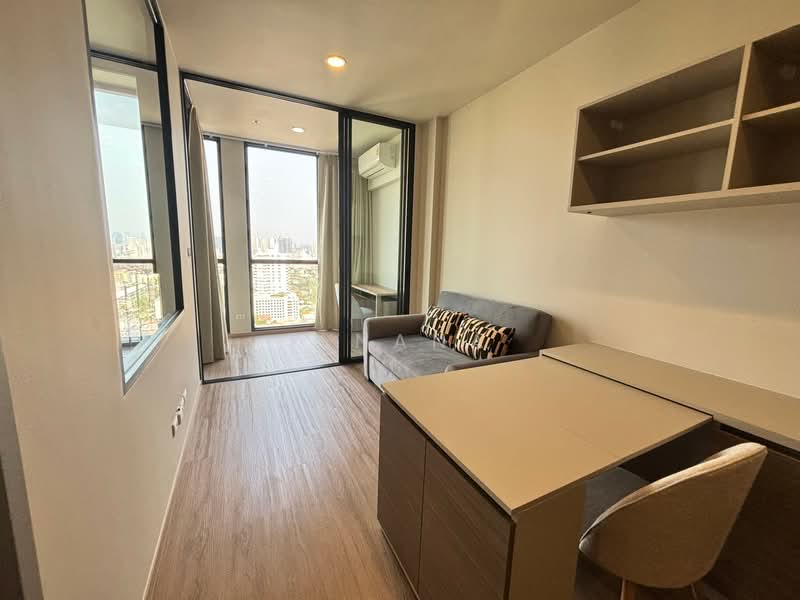 The Issara Sathorn : ดิ อิสสระ สาทร, Bangkok, ถนนจันทน์, Thung Maha Mek, Sathon, Bangkok, 1 Bedroom, 37 sqm, Condo For Sale, by K.Nana, 500199449 - DDproperty.com