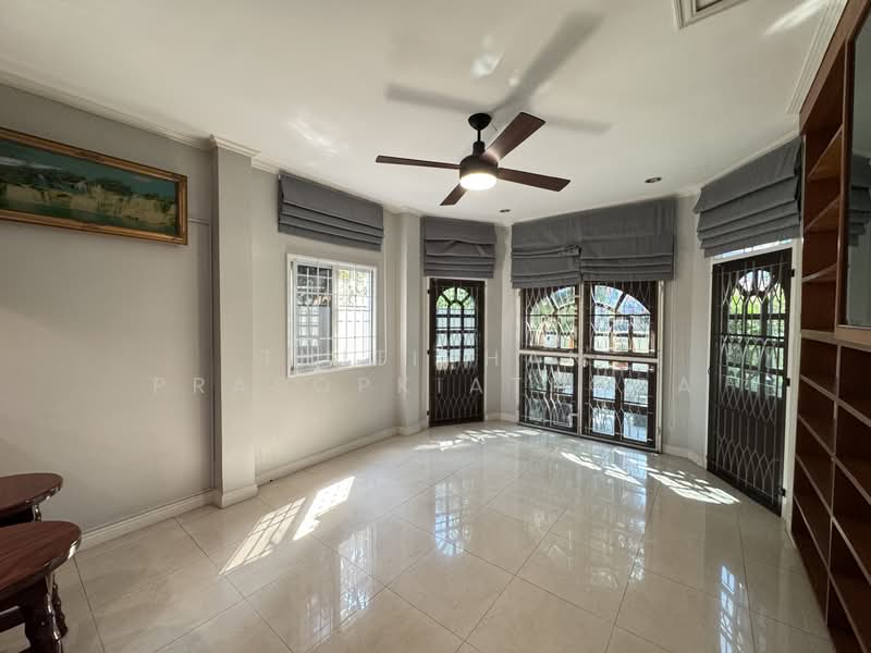 บ้านเดี่ยว ตรงข้าม mega บางนา, Samut Prakan, Bang Kaeo, Bang Plee, Samut Prakan, 4 Bedrooms, 320 sqm, Single Detached House For Rent, by Thitiphan Prasopkiatpoca, 500199473 - DDproperty.com