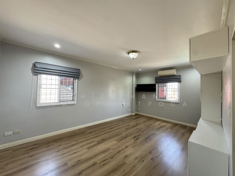 บ้านเดี่ยว ตรงข้าม mega บางนา, Samut Prakan, Bang Kaeo, Bang Plee, Samut Prakan, 4 Bedrooms, 320 sqm, Single Detached House For Rent, by Thitiphan Prasopkiatpoca, 500199473 - DDproperty.com