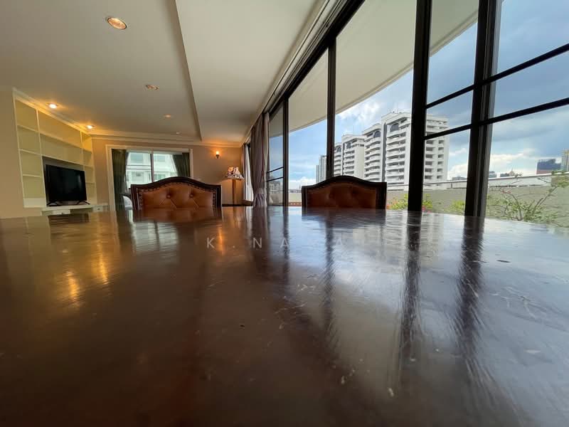 Supalai Place Sukhumvit 39, Bangkok, 175-179 Soi Sukhumvit 39 Sukhumvit Road, Khlong Tan Nua, Watthana, Bangkok, 2 Bedrooms, 142 sqm, Condo For Sale, by K.Nana, 500199480 - DDproperty.com