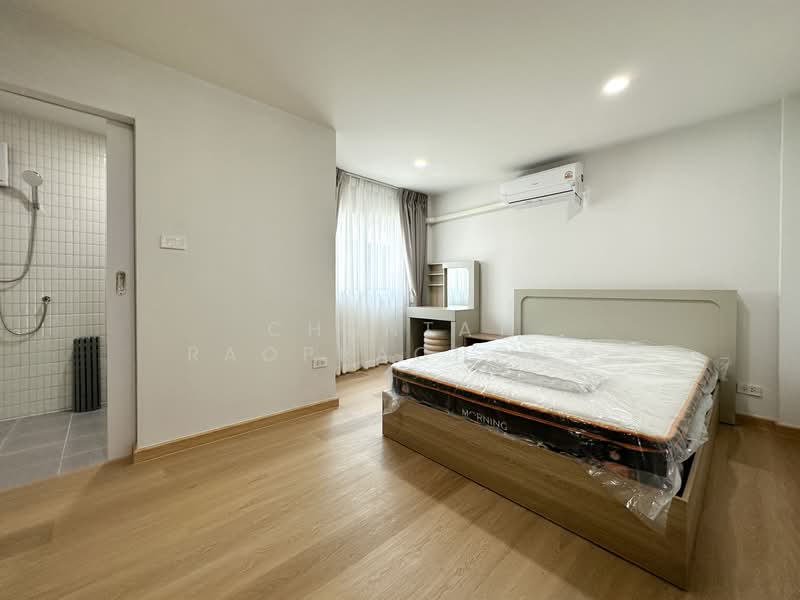 ขายทาวน์เฮ้าส์ ซอย ประชาชื่น 27, กรุงเทพ, ประชาชื่น, วงศ์สว่าง, บางซื่อ, กรุงเทพ, 205 ตร.ม., ทาวน์เฮ้าส์ ขาย, โดย Chantat Raoprachong, 500199490 - DDproperty.com