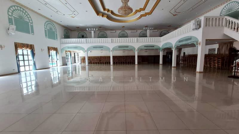 ที่ดิน พร้อมอาคาร 3 หลัง ซอยวิภาวดีรังสิต 64, Bangkok, Talat Bang Khen, Lak Si, Bangkok, , 6,400 sqm, Land For Rent, by Jutarat Jitmun, 500199498 - DDproperty.com