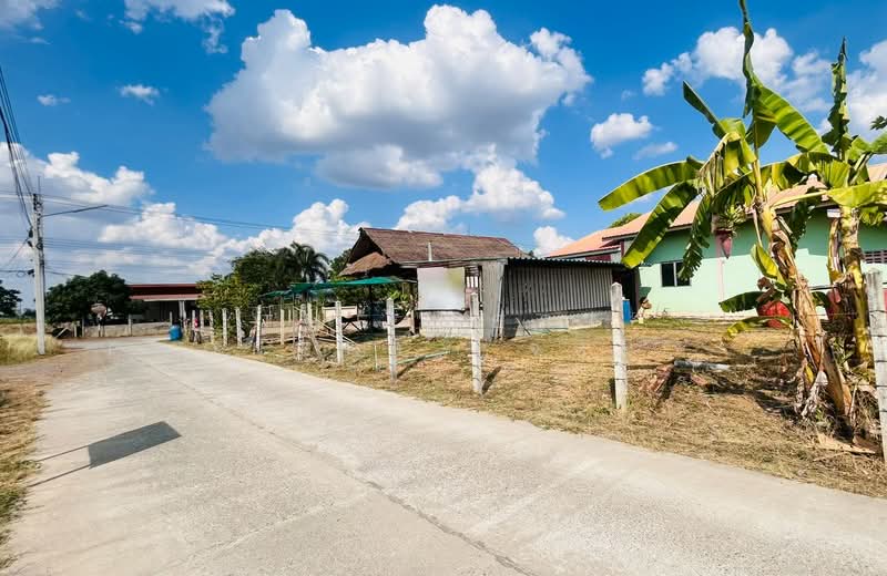 บ้านเดี่ยวพร้อมที่ดินบึงสามพัน เพชรบูรณ์, Phetchabun, Bung Samphan, Buang Sam Phan, Phetchabun, 2 Bedrooms, 98 sqm, Single Detached House For Sale, by The Best Property จอย (รหัสตัวแทน 7246) Line ID :, 500199501 - DDproperty.com