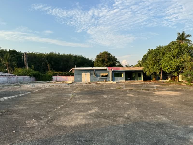 ที่ดินพร้อมสิ่งปลูกสร้างบ้านฉาง ระยอง, Rayong, Samnak Thon, Ban Chang, Rayong, , 1,536 sqm, Land For Sale, by The Best Property ลูกหมู, 500199517 - DDproperty.com