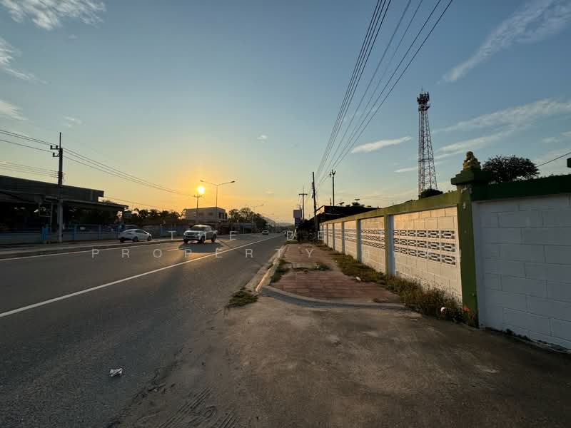 ที่ดินพร้อมสิ่งปลูกสร้างบ้านฉาง ระยอง, ระยอง, สำนักท้อน, บ้านฉาง, ระยอง, 1,536 ตร.ม., ที่ดิน ขาย, โดย The Best Property ลูกหมู, 500199517 - DDproperty.com