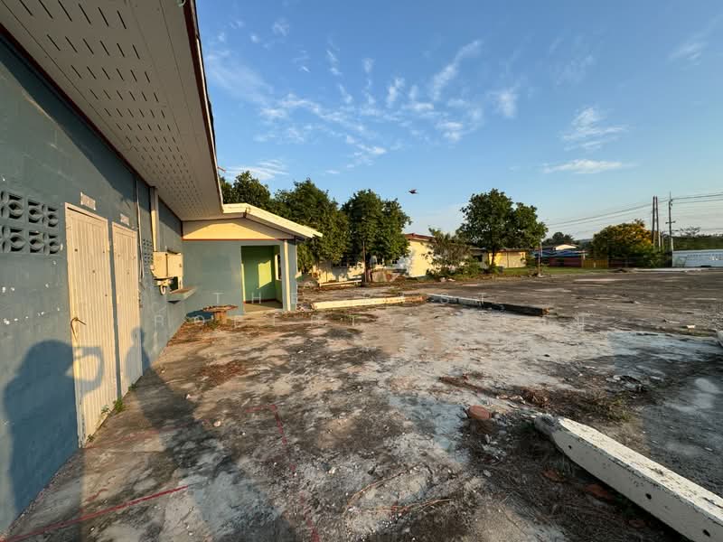 ที่ดินพร้อมสิ่งปลูกสร้างบ้านฉาง ระยอง, Rayong, Samnak Thon, Ban Chang, Rayong, , 1,536 sqm, Land For Sale, by The Best Property ลูกหมู, 500199517 - DDproperty.com