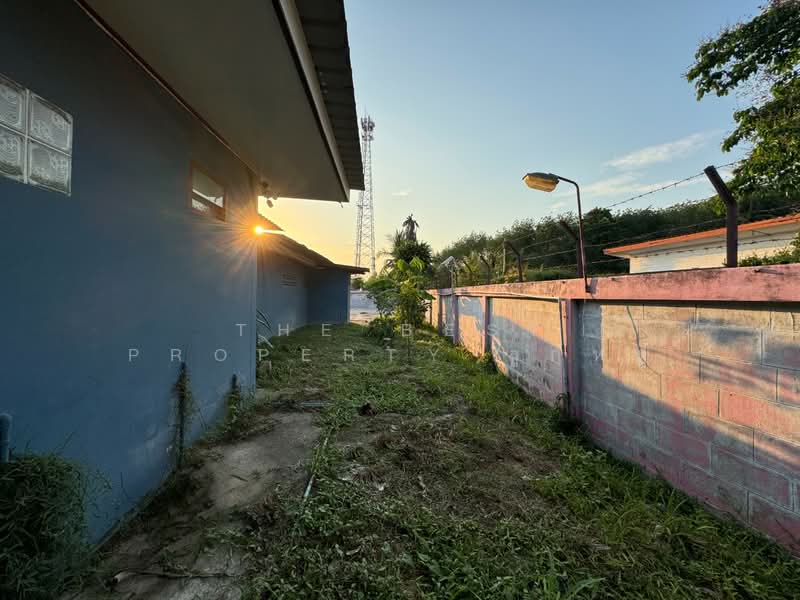 ที่ดินพร้อมสิ่งปลูกสร้างบ้านฉาง ระยอง, Rayong, Samnak Thon, Ban Chang, Rayong, , 1,536 sqm, Land For Sale, by The Best Property ลูกหมู, 500199517 - DDproperty.com