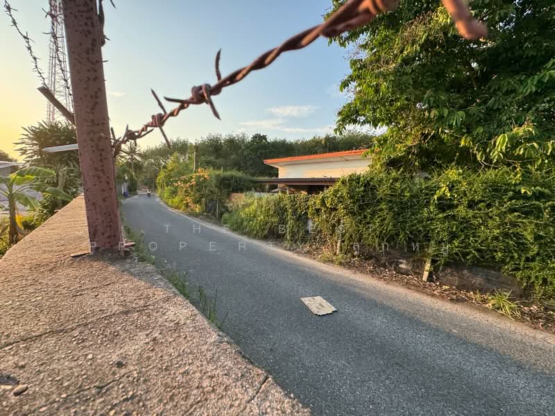 ที่ดินพร้อมสิ่งปลูกสร้างบ้านฉาง ระยอง, ระยอง, สำนักท้อน, บ้านฉาง, ระยอง, 1,536 ตร.ม., ที่ดิน ขาย, โดย The Best Property ลูกหมู, 500199517 - DDproperty.com