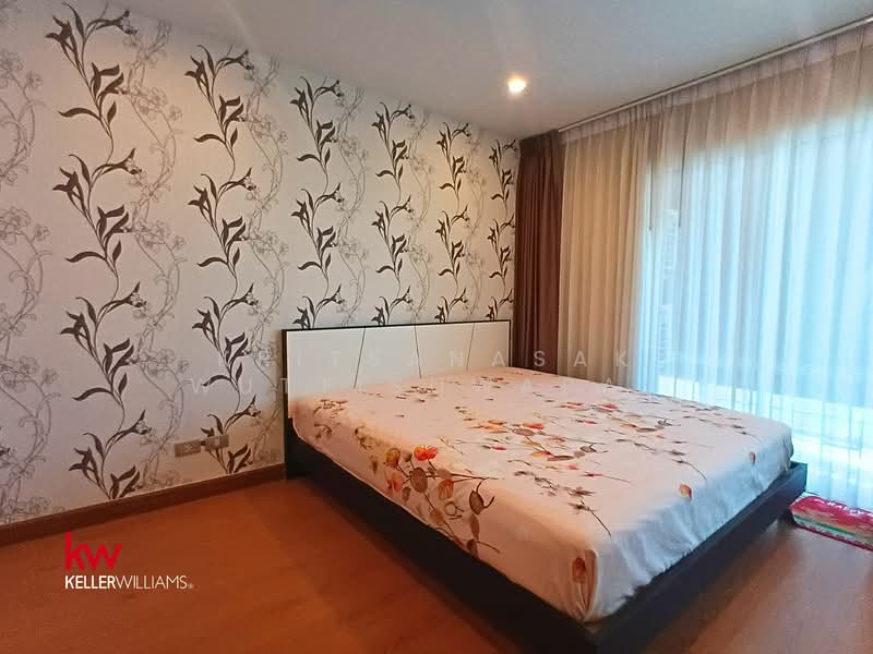 Tourmaline Gold Sathorn-Taksin, Bangkok, 14 Charoen Nakhon Rd, Khlong Ton Sai, Khlong San, Bangkok, 1 Bedroom, 40 sqm, Condo For Sale, by Kritsanasak Wuttisuwapap, 500199529 - DDproperty.com