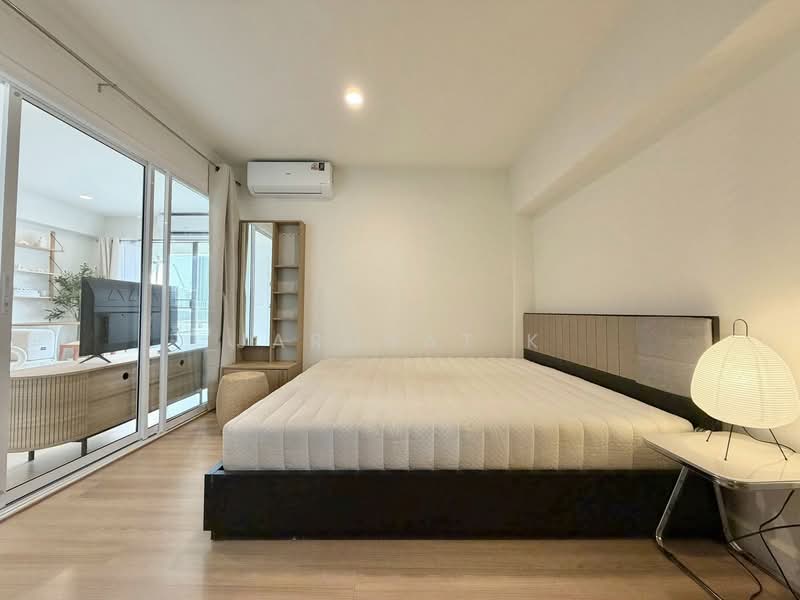 Thonglor Tower, Bangkok, Soi Thonglor, Sukhumvit 55 Road, Khlongtoei Nua, Watthana, Bangkok, 2 Bedrooms, 49 sqm, Condo For Rent, by Jarunat K, 500199548 - DDproperty.com