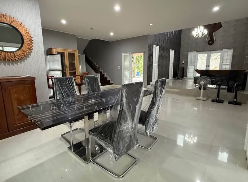 ศรีราชา, Chon Buri (Pattaya), Surasak, Si Racha, Chon Buri (Pattaya), 3 Bedrooms, 254 sqm, Single Detached House For Rent, by Infinity EEC (Thailand) Co., Ltd., 500199562 - DDproperty.com