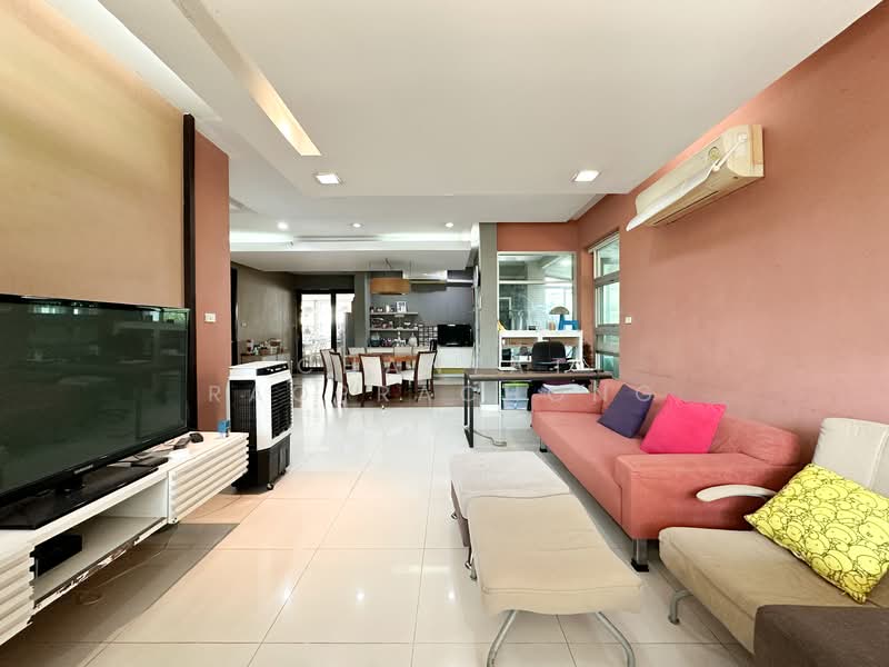 Grand Canal Prachachuen : แกรนด์ คาแนล ประชาชื่น, นนทบุรี, ถนนประชาชื่น, บางตลาด, ปากเกร็ด, นนทบุรี, 320 ตร.ม., บ้านเดี่ยว ขาย, โดย Chantat Raoprachong, 500199563 - DDproperty.com