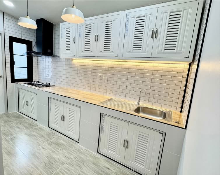 ขายบ้านเดี่ยวสวยมาก สไตล์ทัสคานี หนองยายบู่ ศรีราชา, Chon Buri (Pattaya), Nong - Kham, Si Racha, Chon Buri (Pattaya), 3 Bedrooms, 150 sqm, Single Detached House For Sale, by Dusit Saengfa, 500199570 - DDproperty.com