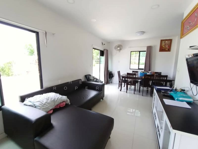 M Village Bangpakong, Chachoengsao, 79 Village No. 11, Bang Pakong, Bang Pakong, Chachoengsao, 3 Bedrooms, 150 sqm, Semi-Detached House (Twin House) For Sale, by The Best Property โบ, 500199573 - DDproperty.com