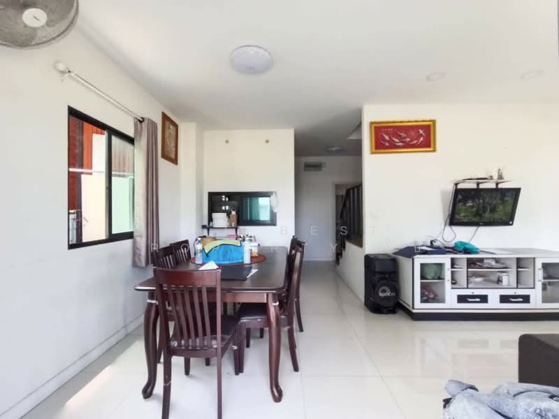 M Village Bangpakong, Chachoengsao, 79 Village No. 11, Bang Pakong, Bang Pakong, Chachoengsao, 3 Bedrooms, 150 sqm, Semi-Detached House (Twin House) For Sale, by The Best Property โบ, 500199573 - DDproperty.com