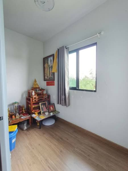 M Village Bangpakong, Chachoengsao, 79 Village No. 11, Bang Pakong, Bang Pakong, Chachoengsao, 3 Bedrooms, 150 sqm, Semi-Detached House (Twin House) For Sale, by The Best Property โบ, 500199573 - DDproperty.com