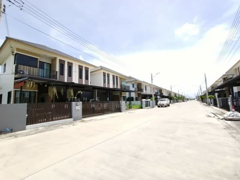 M Village Bangpakong, Chachoengsao, 79 Village No. 11, Bang Pakong, Bang Pakong, Chachoengsao, 3 Bedrooms, 150 sqm, Semi-Detached House (Twin House) For Sale, by The Best Property โบ, 500199573 - DDproperty.com