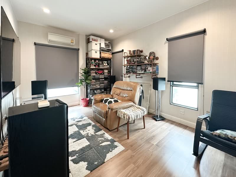 Setthasiri Chaengwattana-Prachachuen : เศรษฐสิริ แจ้งวัฒนะ-ประชาชื่น, นนทบุรี, ถนนเลียบคลองประปา, บ้านใหม่, ปากเกร็ด, นนทบุรี, 165 ตร.ม., บ้านเดี่ยว ขาย, โดย Chantat Raoprachong, 500199579 - DDproperty.com