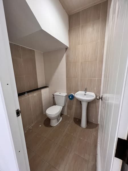 Baan Monthon 8, Bangkok, Along the Thawi Watthana canal Lak Song, Lak Song, Bang Khae, Bangkok, 4 Bedrooms, 145 sqm, Townhouse For Sale, by ชลิตา ชิตตนันท์, 500199584 - DDproperty.com