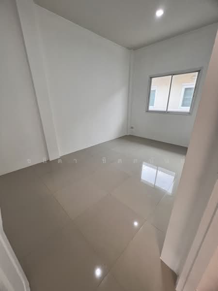 Baan Monthon 8, Bangkok, Along the Thawi Watthana canal Lak Song, Lak Song, Bang Khae, Bangkok, 4 Bedrooms, 145 sqm, Townhouse For Sale, by ชลิตา ชิตตนันท์, 500199584 - DDproperty.com