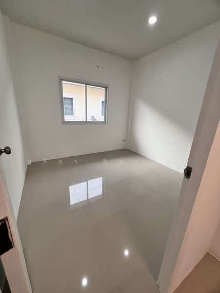 บ้านมณฑล 8 (Baan Monthon 8), กรุงเทพ, Along the Thawi Watthana canal Lak Song, หลักสอง, บางแค, กรุงเทพ, 145 ตร.ม., ทาวน์เฮ้าส์ ขาย, โดย ชลิตา ชิตตนันท์, 500199584 - DDproperty.com