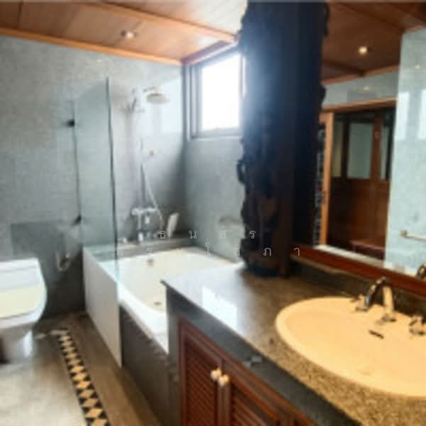 The Habitat Sukhumvit 53, Bangkok, Soi Sukhumvit 53, Khlong Tan Nua, Watthana, Bangkok, 4 Bedrooms, 256 sqm, Condo For Sale, by ธนสร พรมโสภา, 500199595 - DDproperty.com