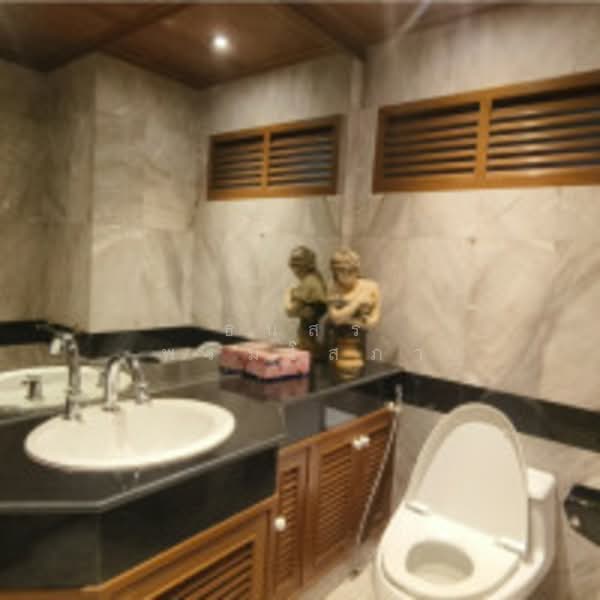 The Habitat Sukhumvit 53, Bangkok, Soi Sukhumvit 53, Khlong Tan Nua, Watthana, Bangkok, 4 Bedrooms, 256 sqm, Condo For Sale, by ธนสร พรมโสภา, 500199595 - DDproperty.com