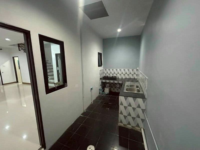 ให้เช่าทาวน์โฮมหลังใหญ่ ม.อรินสิริคันทรีฮิลล์ บางแสน ชลบุรี, Chon Buri (Pattaya), Saen Suk, Muang Chon Buri, Chon Buri (Pattaya), 3 Bedrooms, 80 sqm, Townhouse For Rent, by Dusit Saengfa, 500199598 - DDproperty.com