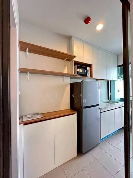 Regent Home Wutthakat, Bangkok, Wutthakat Road, Talat Plu, Thon Buri, Bangkok, 1 Bedroom, 26 sqm, Condo For Rent, by Jutarat Jitmun, 500199622 - DDproperty.com