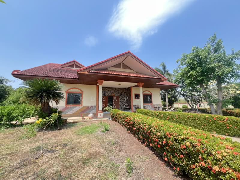 ขาย - ที่ดิน 12 ไร่ พร้อมบ้าน 4 หลัง (ตกแต่งด้วยไม้สัก) – อ.สามชุก จ.สุพรรณบุรี, สุพรรณบุรี