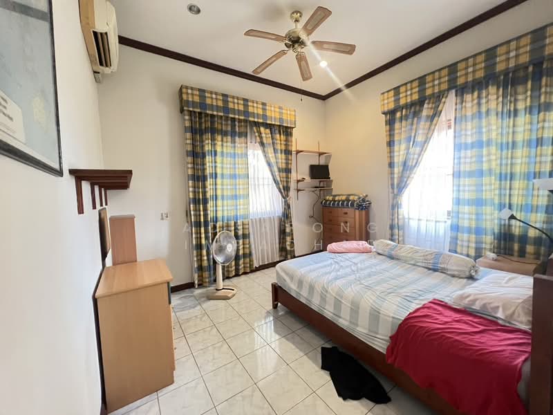 ที่ดิน 12 ไร่ พร้อมบ้าน 4 หลัง (ตกแต่งด้วยไม้สัก) – อ.สามชุก จ.สุพรรณบุรี, Suphan Buri, Nong Sadao, Sam Chuk, Suphan Buri, , 19,200 sqm, Land For Sale, by Tadsapong Pimpachad, 500199631 - DDproperty.com