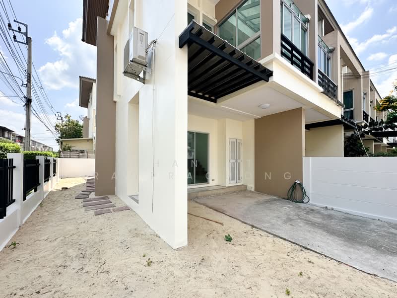 Vista Park Chaengwattana, Nonthaburi, Pak Kret, Nonthaburi, 3 Bedrooms, 193 sqm, Townhouse For Sale, by Haus Living Estate, 500199634 - DDproperty.com