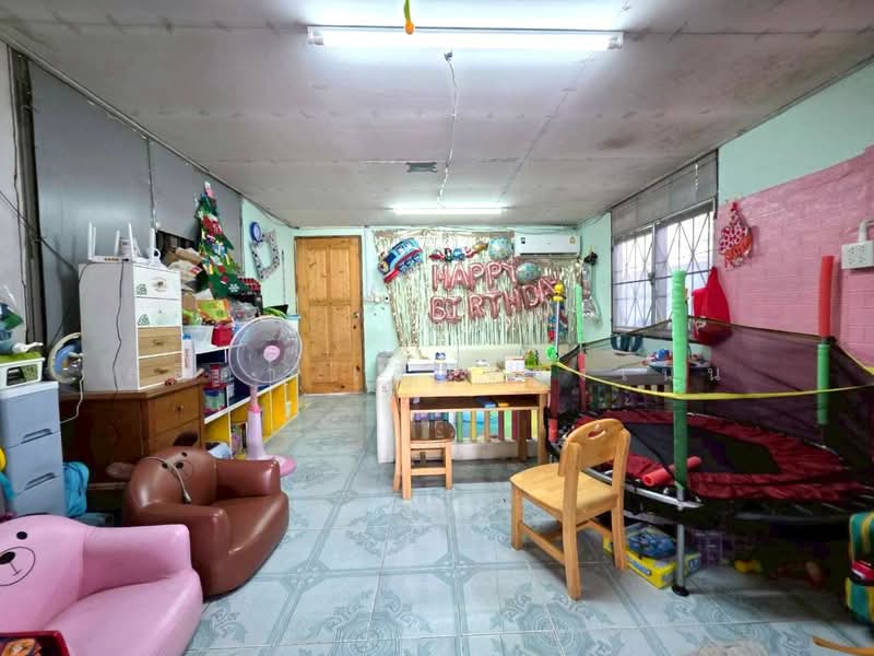 Nakkila Laem Thong Village, Bangkok, Saphan Sung, Saphan Sung, Bangkok, 2 Bedrooms, 45 sqm, Semi-Detached House (Twin House) For Sale, by Lalida Phiangsungnoen, 500199642 - DDproperty.com